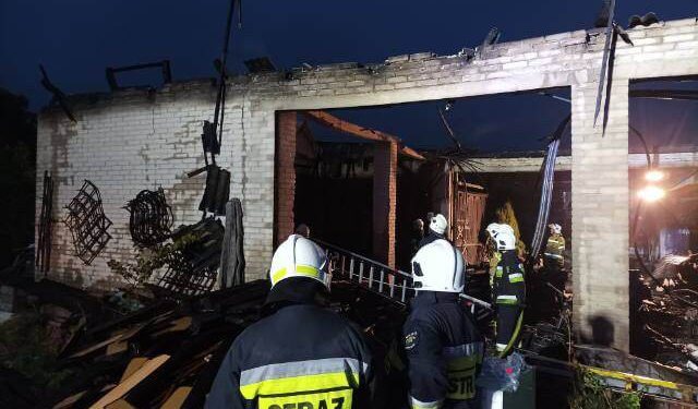 Incydent w Lipinach: Stodoła Staje Się Ofiarą Pożaru.